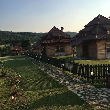 Nacionalna Kuca Bajo Mackat Villa Exterior photo